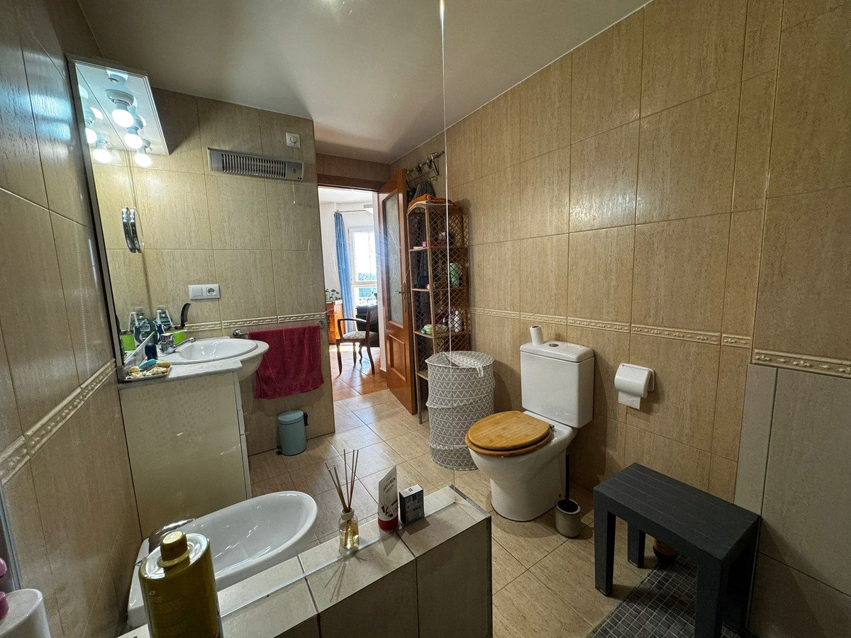 3 Bed Ground Floor Apartment in Jesús Pobre