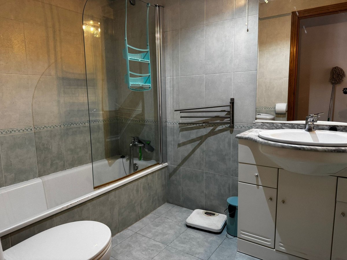 3 Bed Ground Floor Apartment in Jesús Pobre