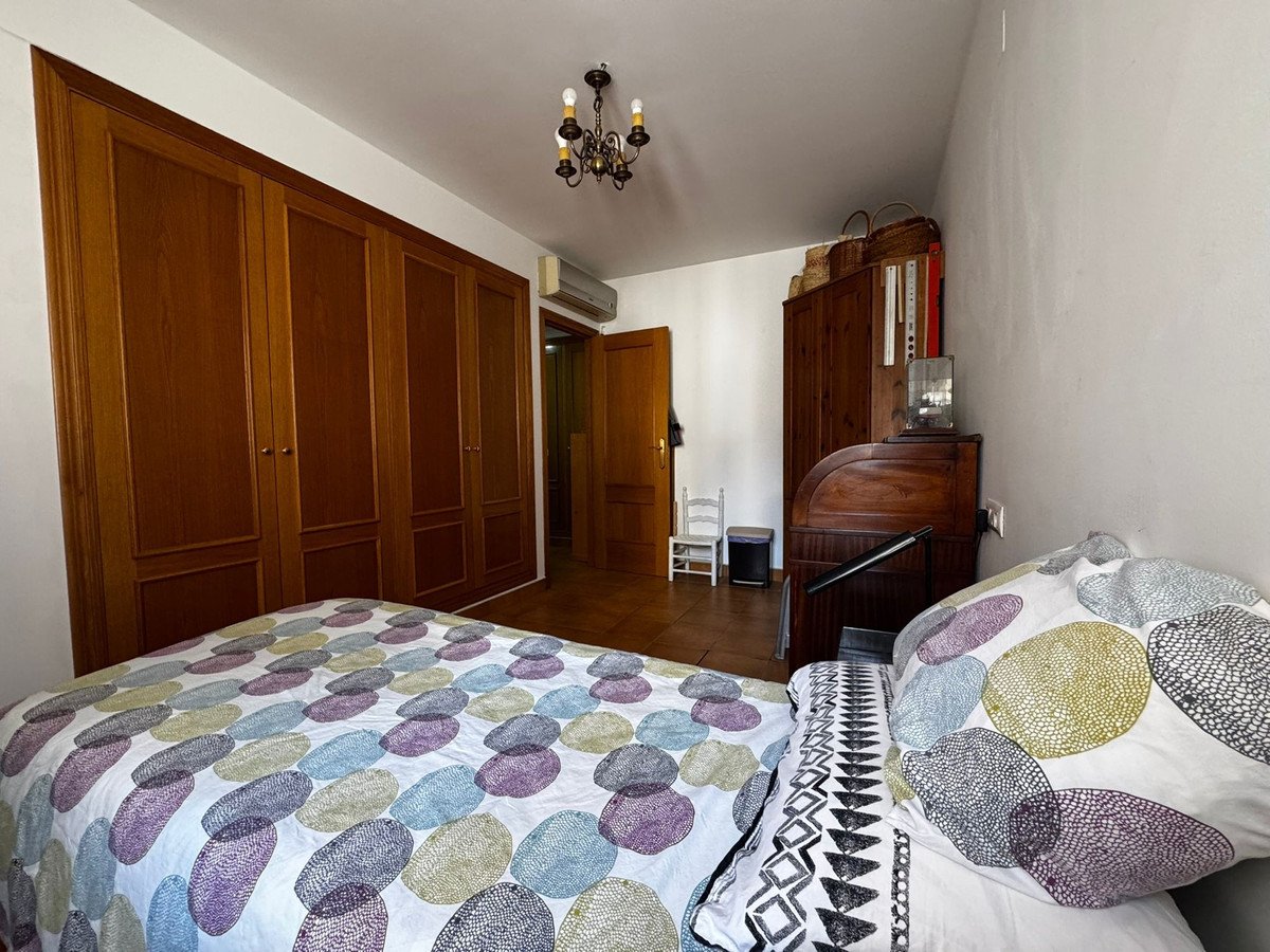 3 Bed Ground Floor Apartment in Jesús Pobre