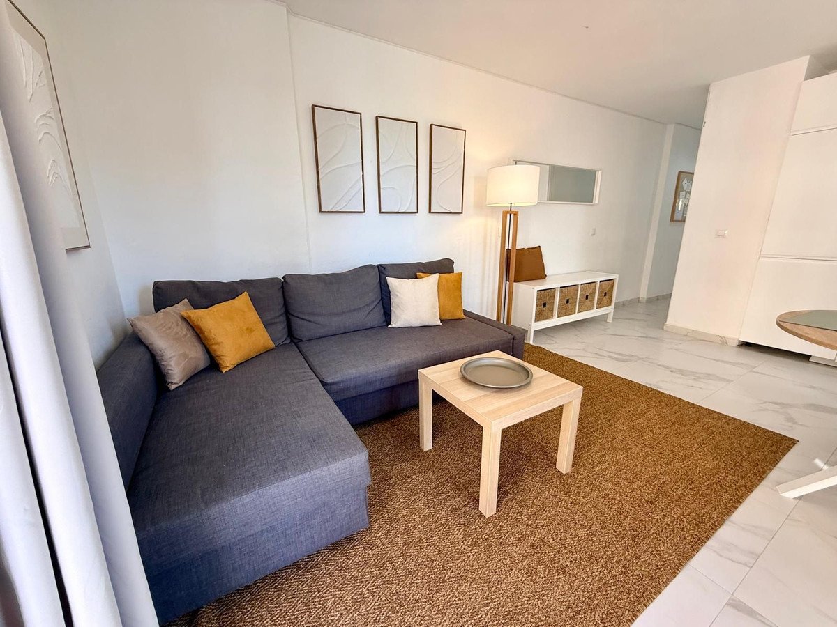 1 Bed Middle Floor Apartment in Benalmadena Costa