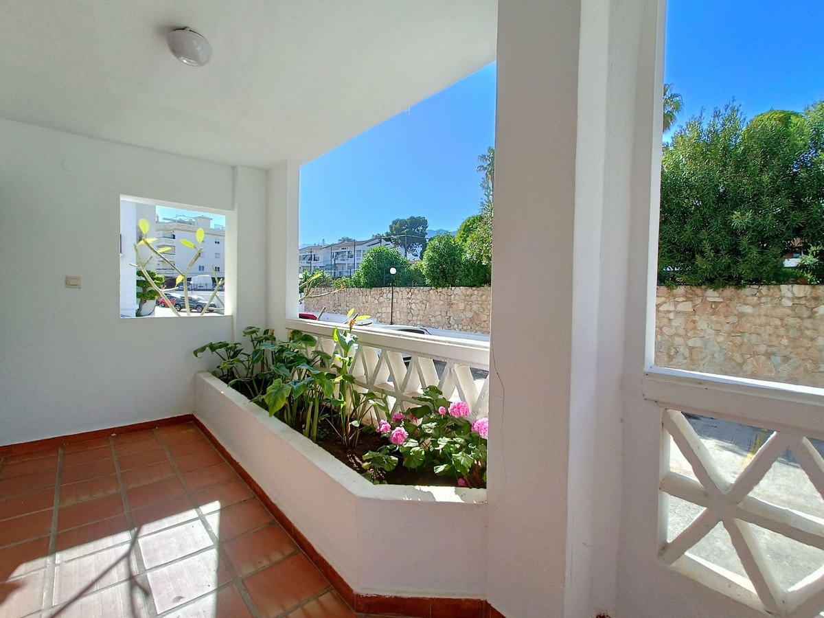 2 Bed Ground Floor Apartment in Torremolinos