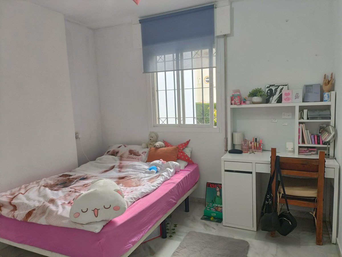 2 Bed Ground Floor Apartment in Torremolinos