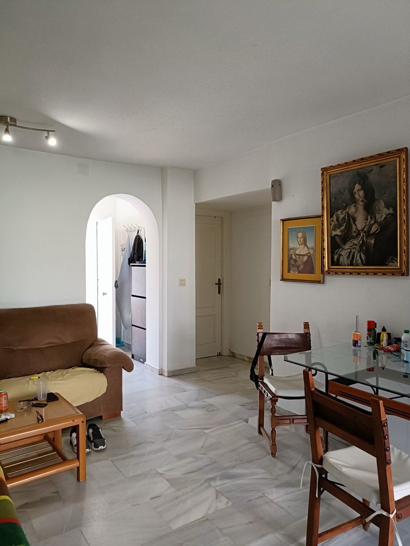 2 Bed Ground Floor Apartment in Torremolinos
