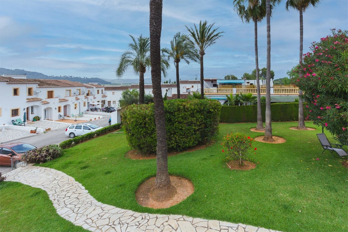 3 Bed Townhouse in Pedreguer