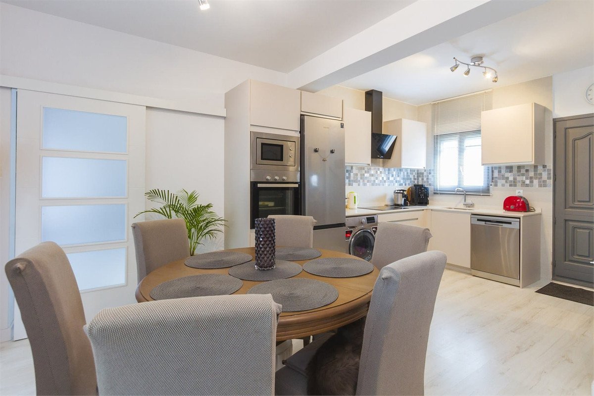 3 Bed Townhouse in Pedreguer
