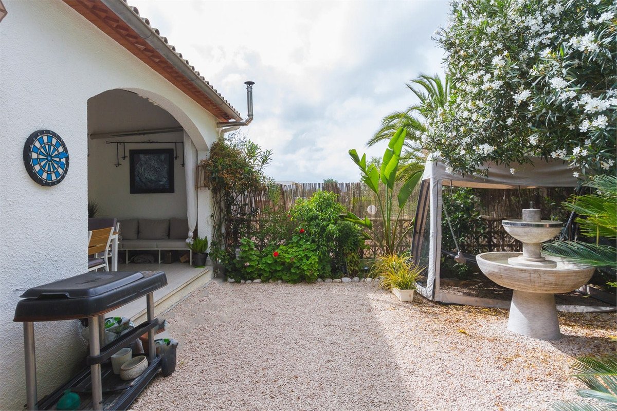 3 Bed Townhouse in Pedreguer