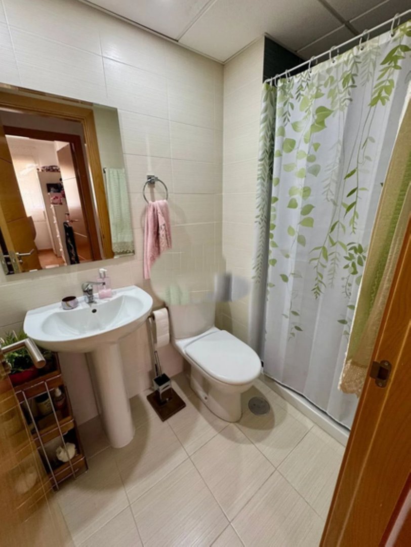 2 Bed Middle Floor Apartment in Benalmadena