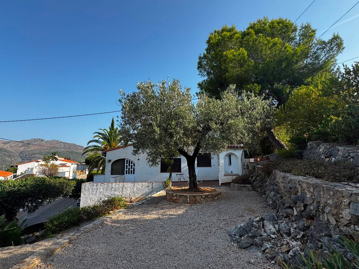 2 Bed Detached Villa in Orba