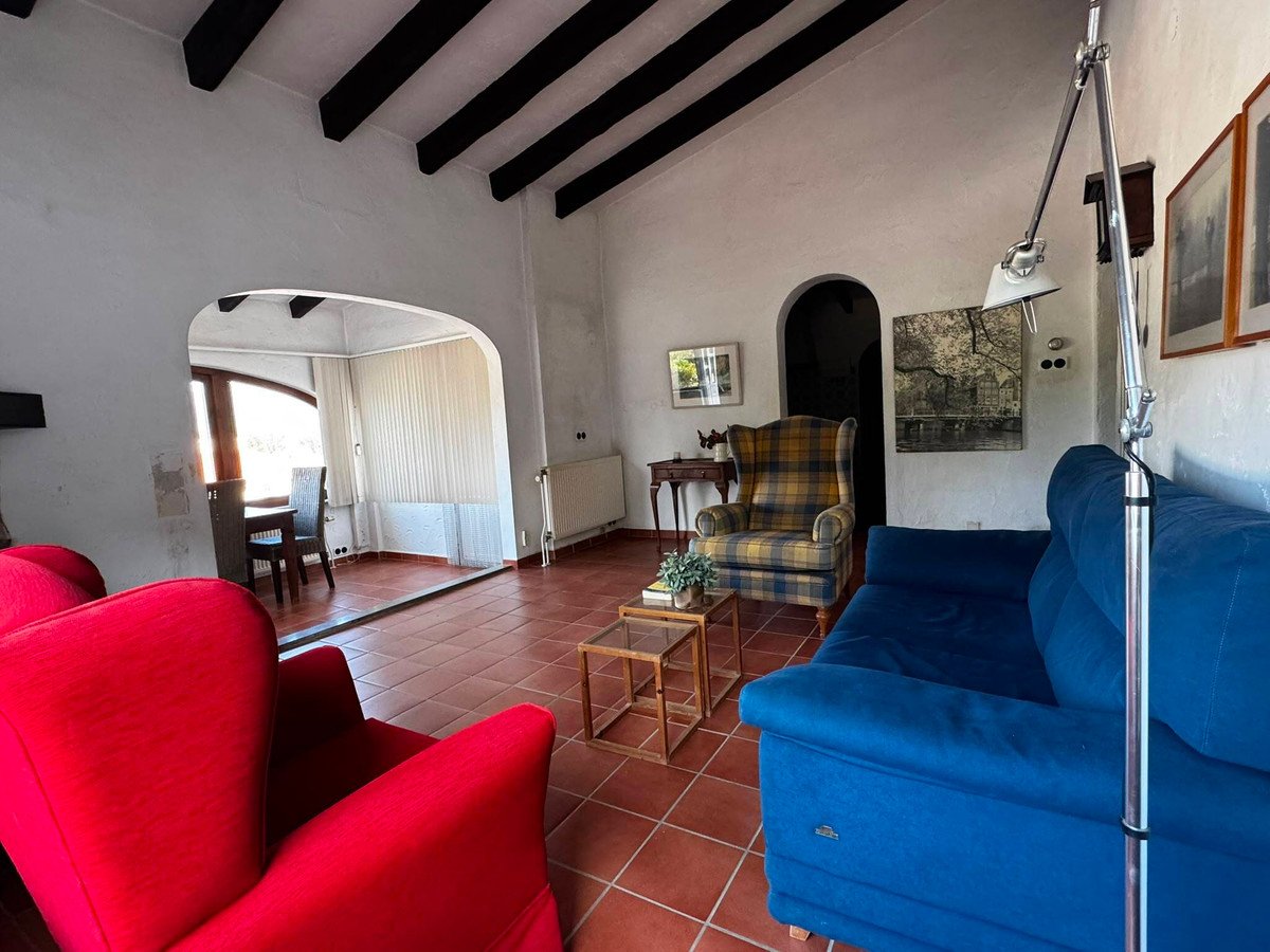 2 Bed Detached Villa in Orba