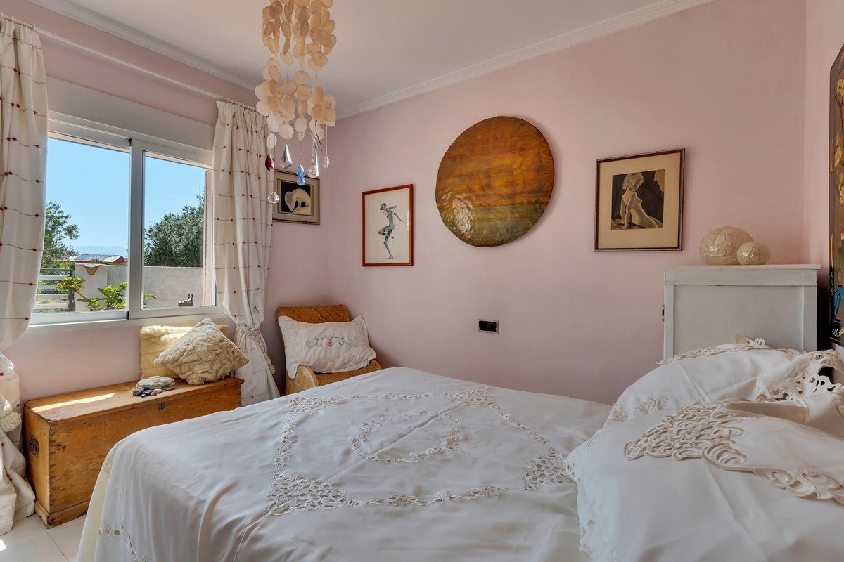 3 Bed Finca - Cortijo in El Vergel