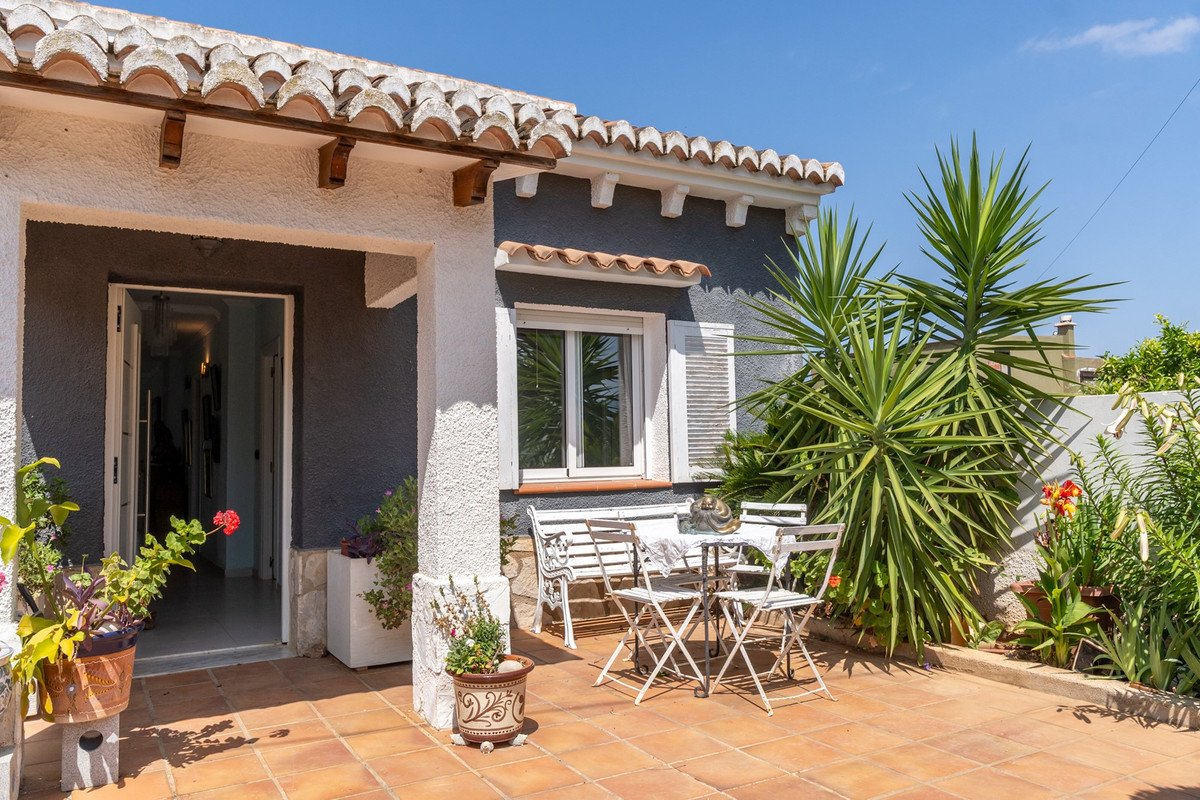 3 Bed Finca - Cortijo in El Vergel