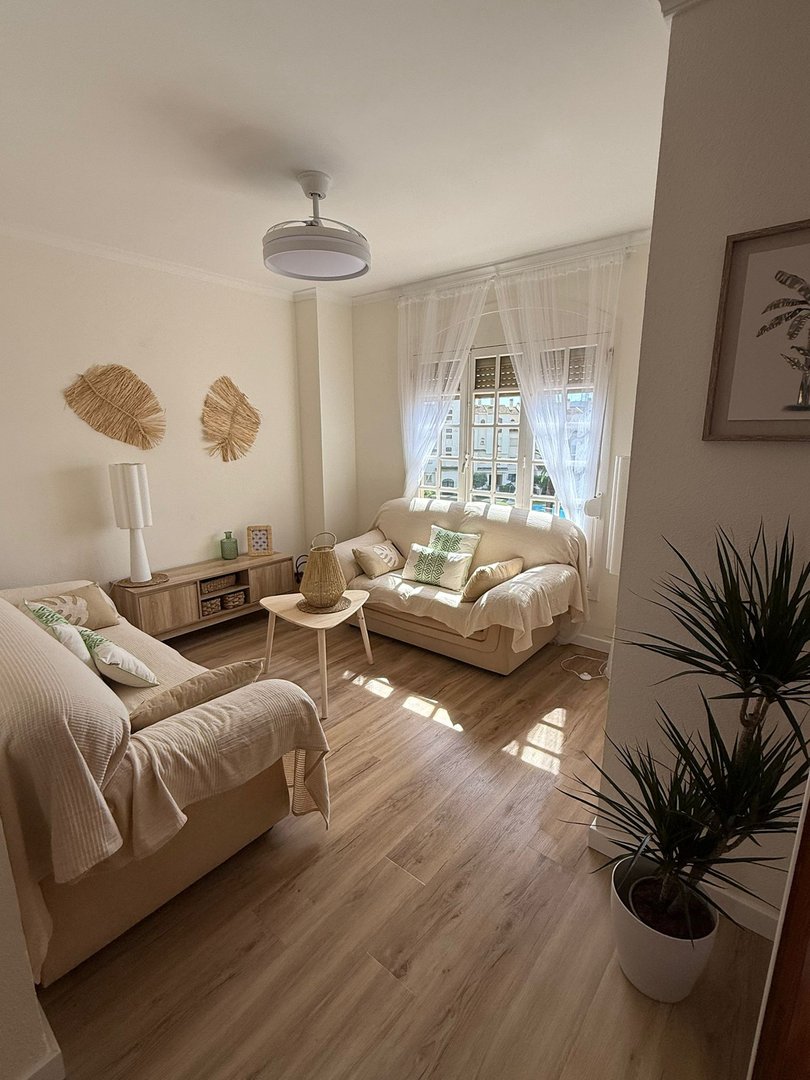 2 Bed Middle Floor Apartment in Javea