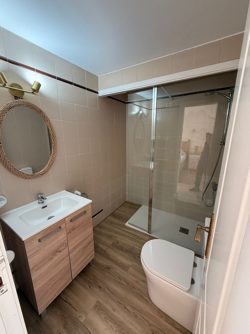 2 Bed Middle Floor Apartment in Javea