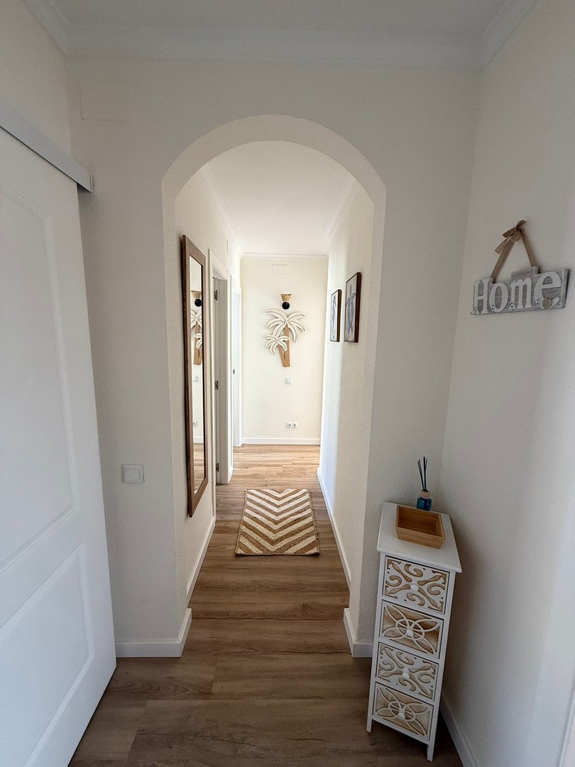 2 Bed Middle Floor Apartment in Javea