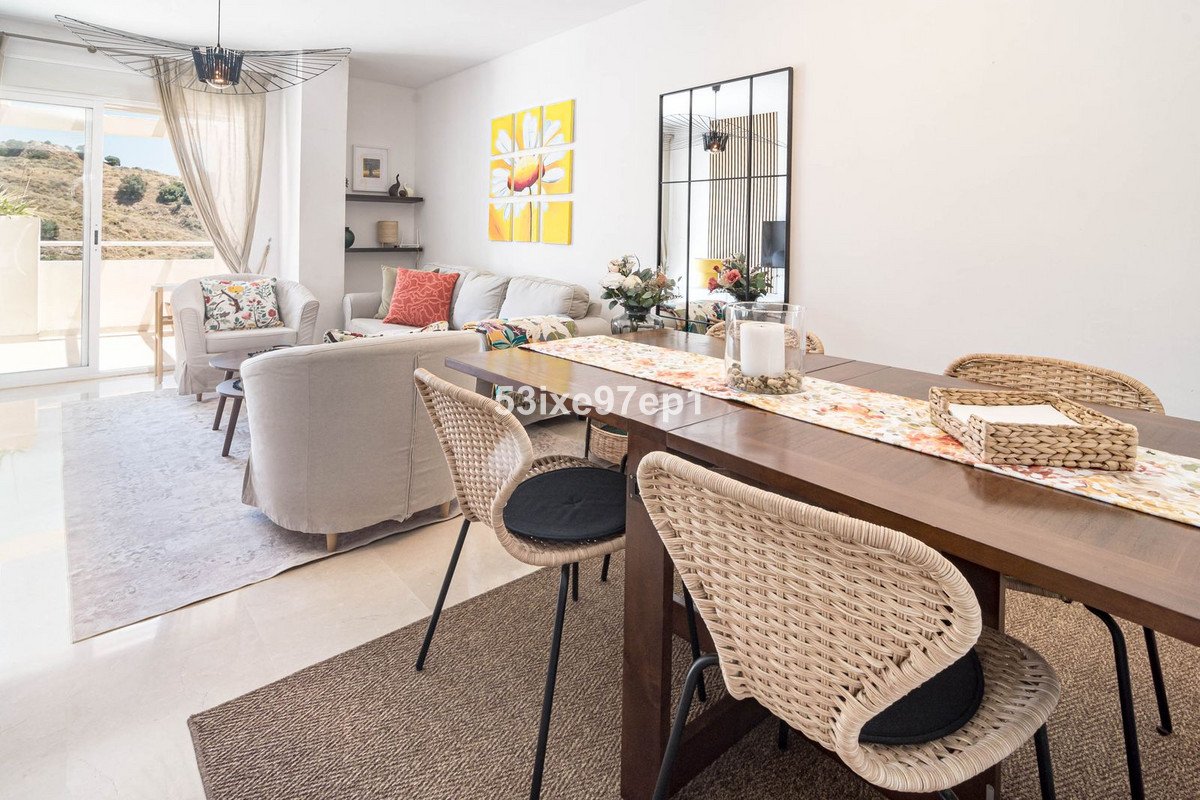 2 Bed Penthouse in Calahonda