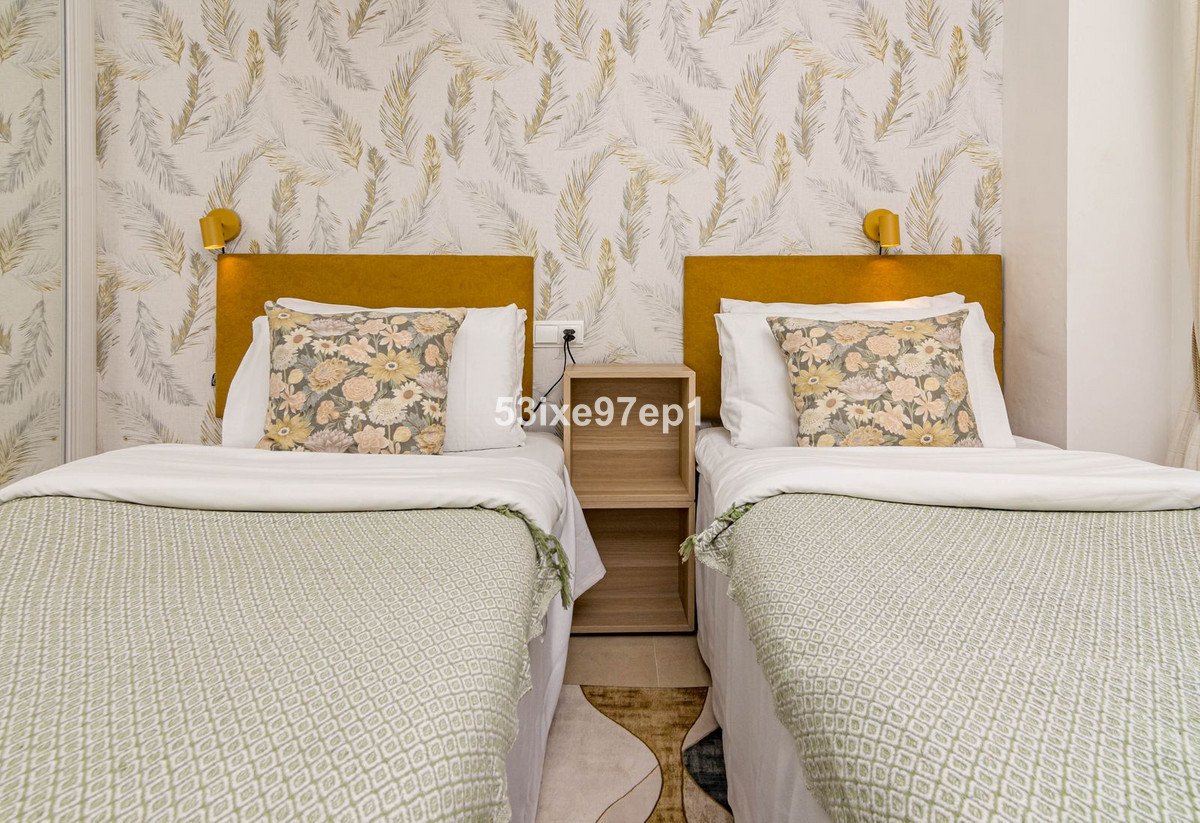 2 Bed Penthouse in Calahonda