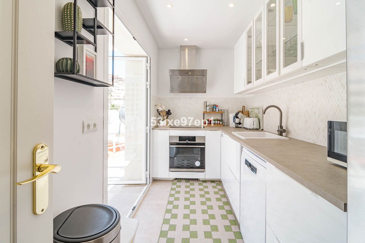 2 Bed Penthouse in Calahonda
