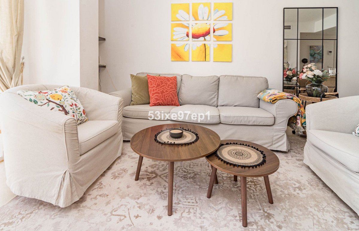 2 Bed Penthouse in Calahonda