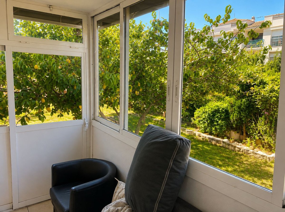 2 Bed Ground Floor Apartment in Nueva Andalucía