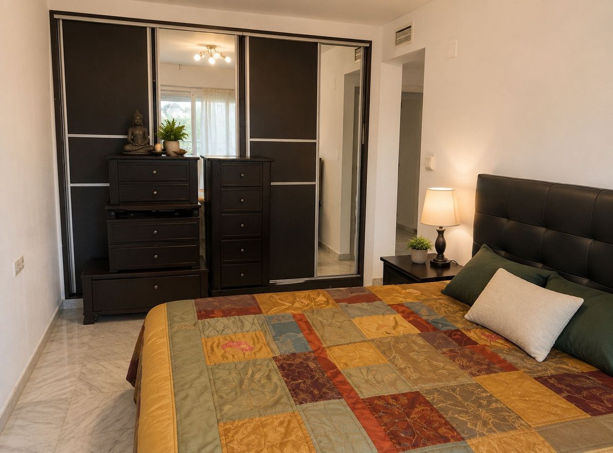 2 Bed Ground Floor Apartment in Nueva Andalucía