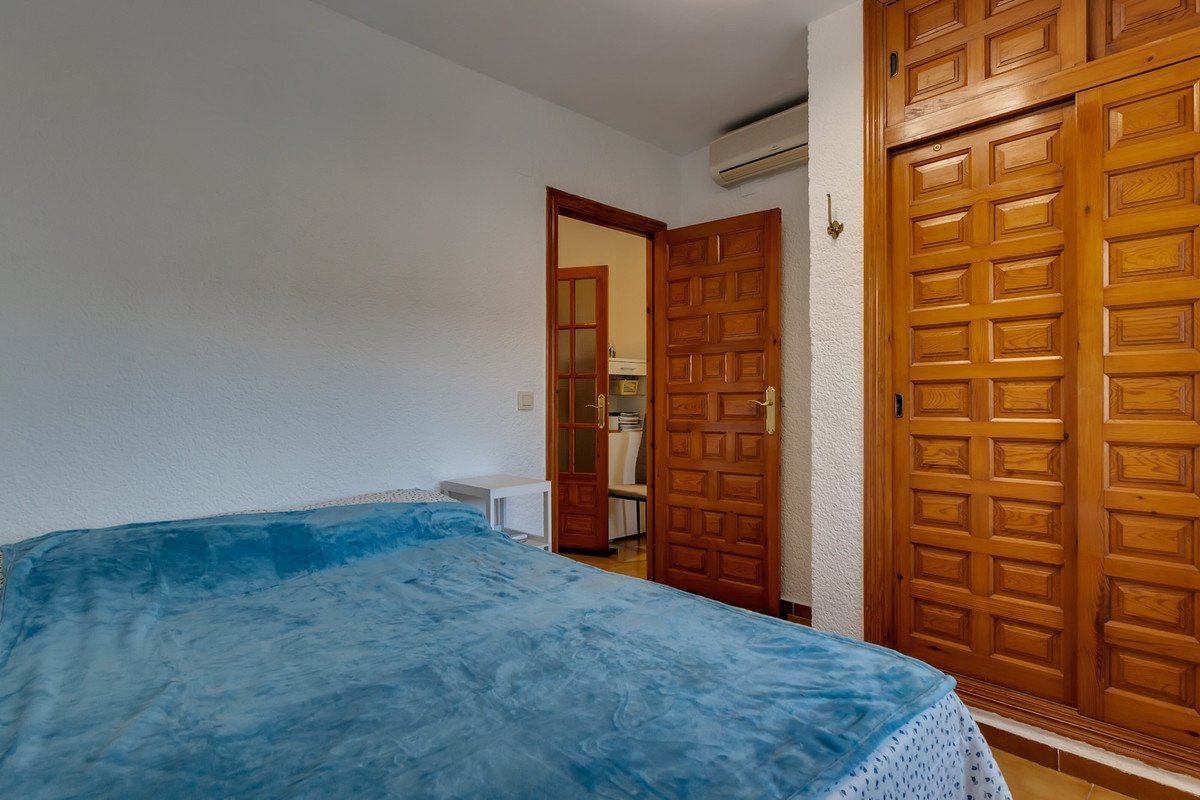 4 Bed Detached Villa in Els Poblets