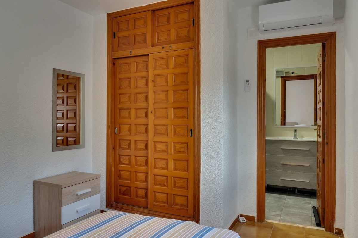 4 Bed Detached Villa in Els Poblets