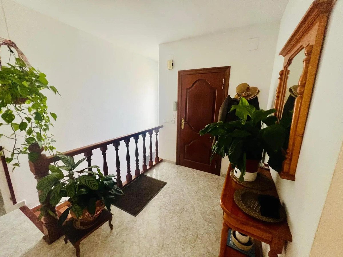 4 Bed Detached Villa in Beniarbeig