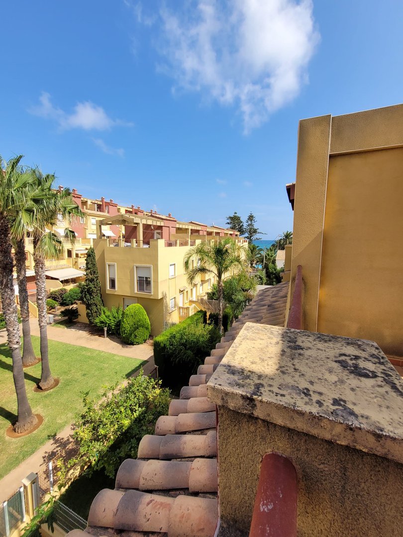 4 Bed Townhouse in Denia