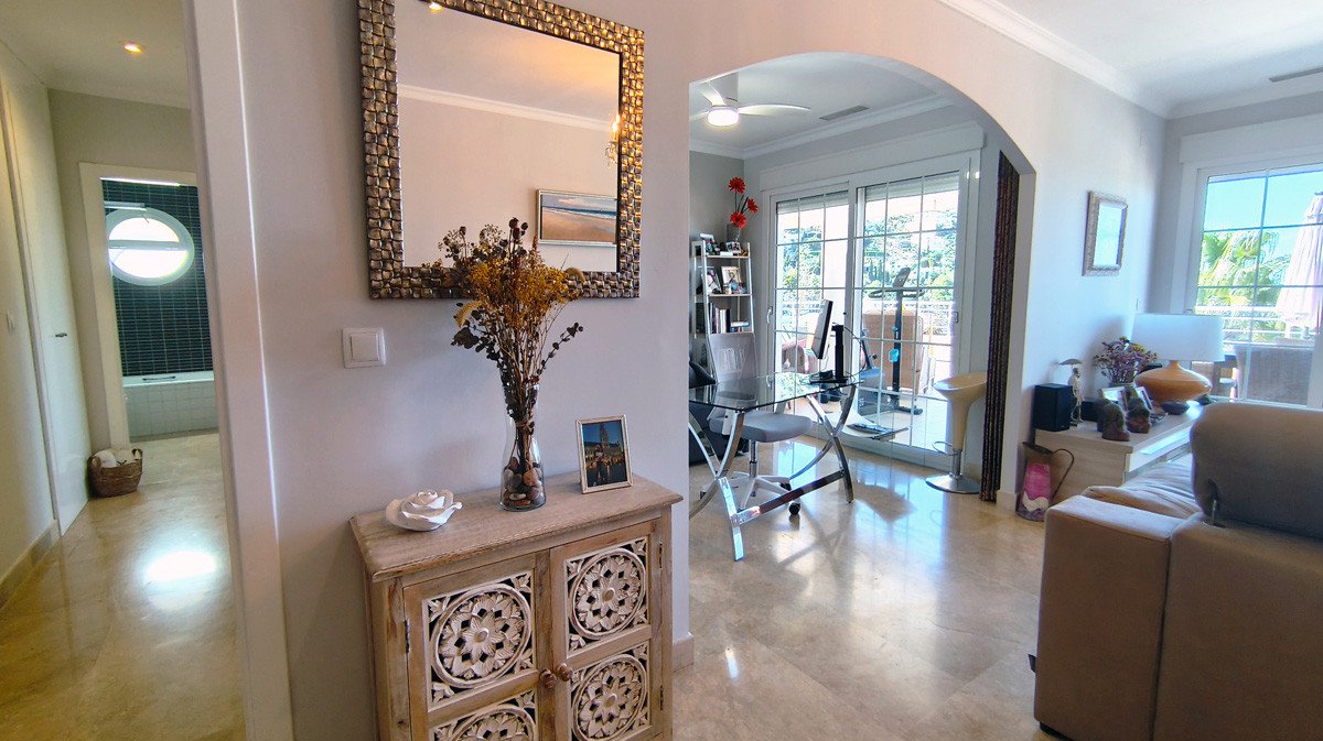 2 Bed Middle Floor Apartment in La Sella Golf