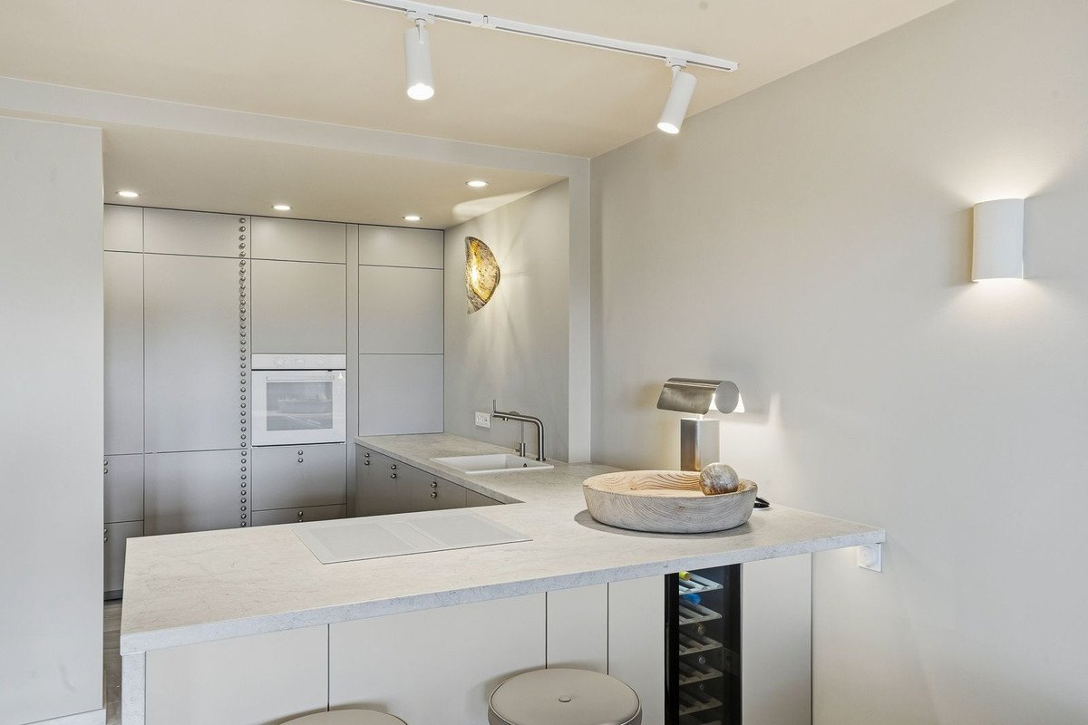 3 Bed Middle Floor Apartment in Calahonda