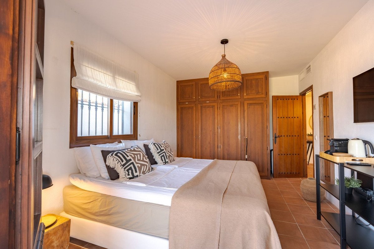 3 Bed Detached Villa in Coín