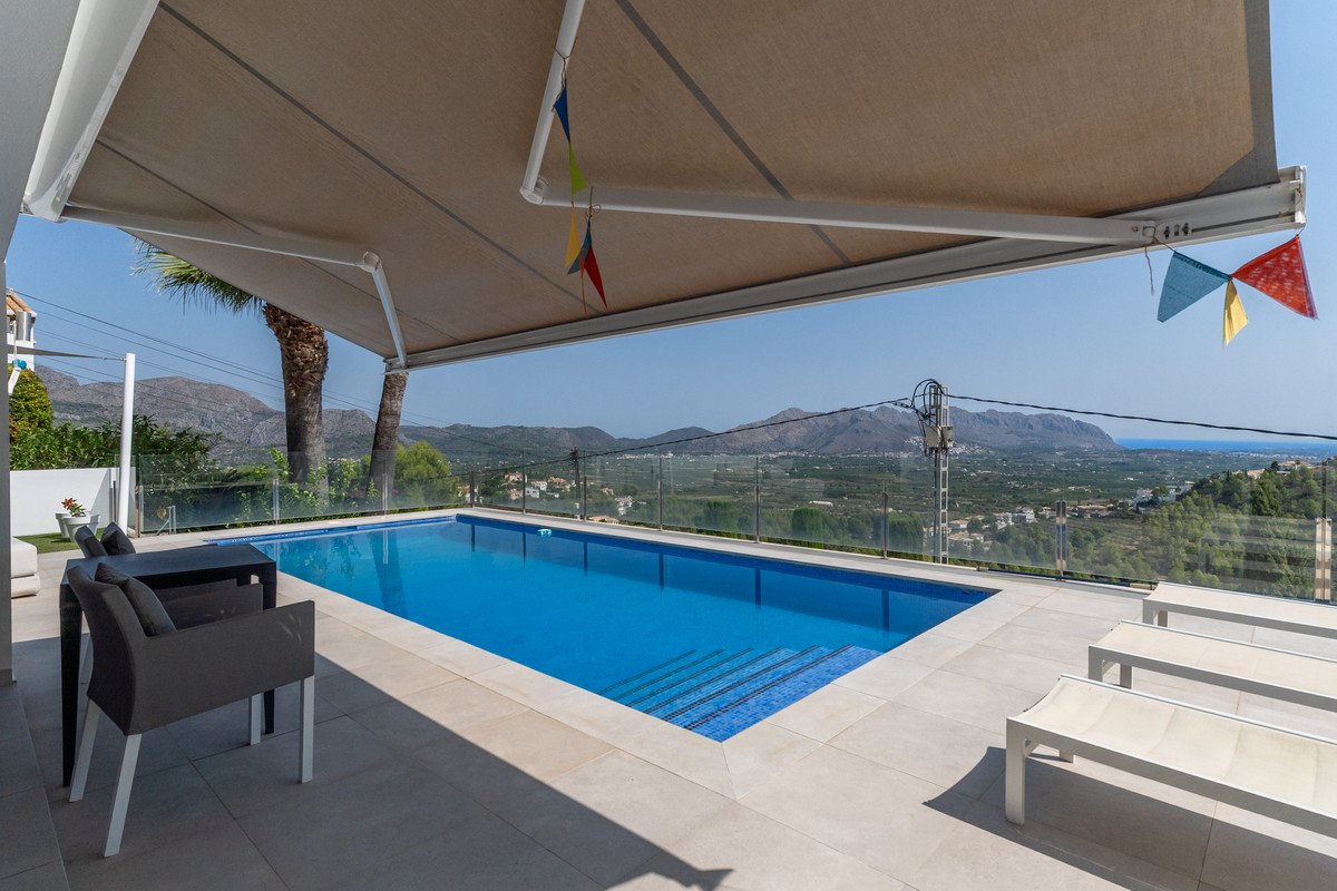 3 Bed Detached Villa in Orba