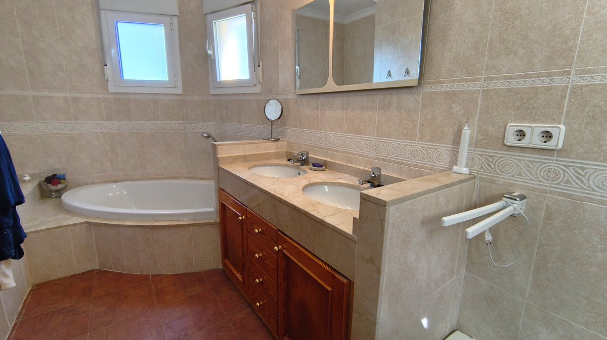 3 Bed Detached Villa in La Sella Golf