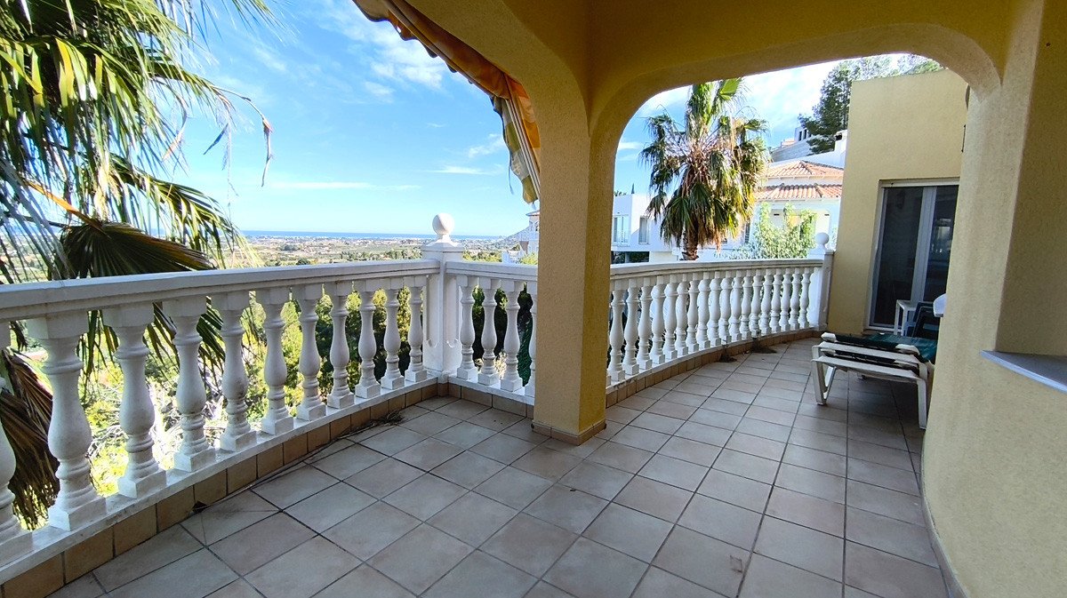 3 Bed Detached Villa in La Sella Golf