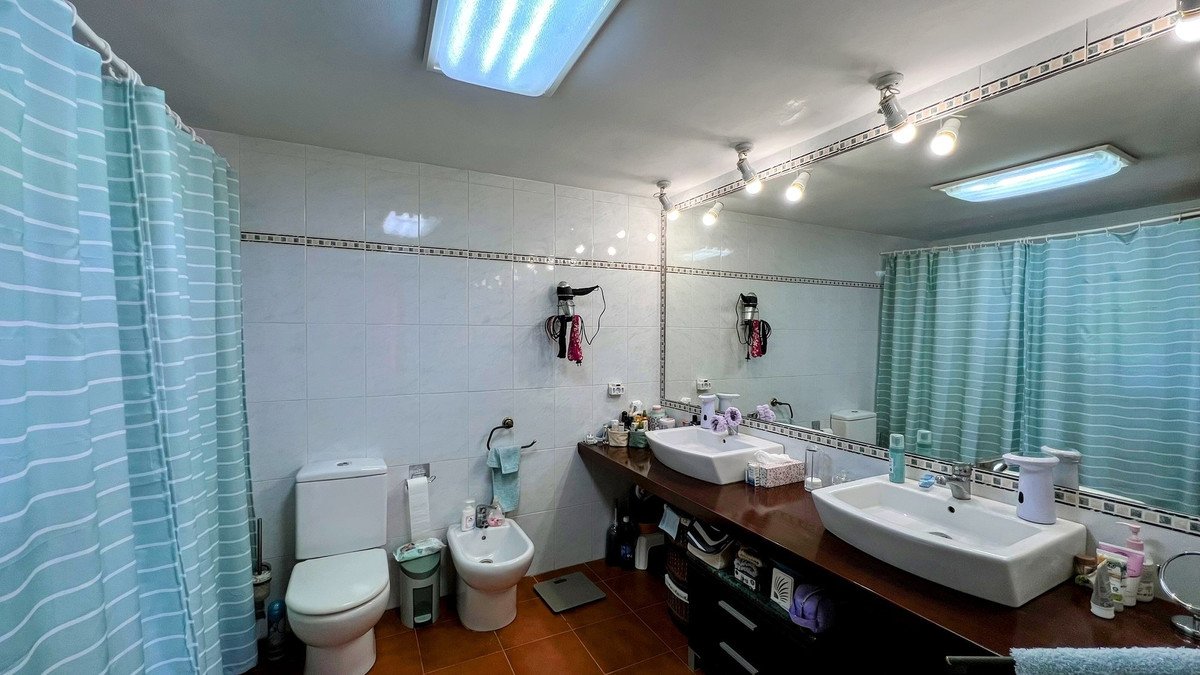 7 Bed Finca - Cortijo in La Xara