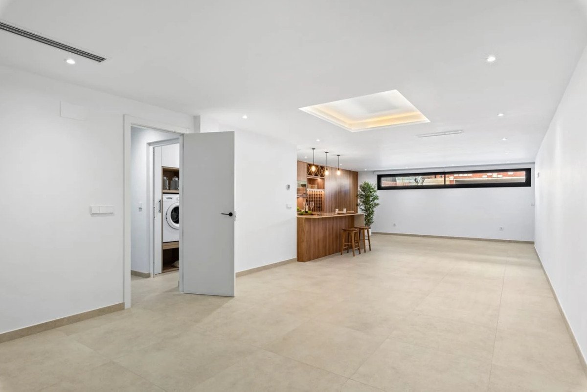 4 Bed Detached Villa in Polop