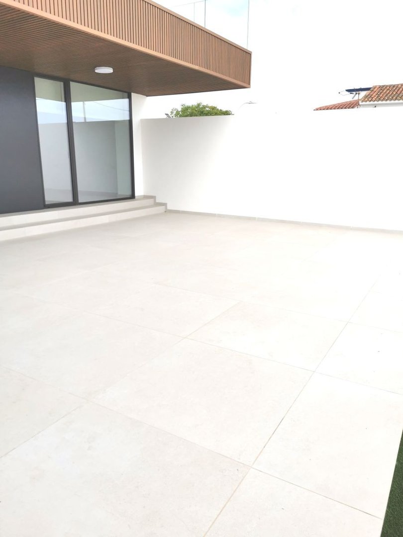 3 Bed Ground Floor Apartment in Denia