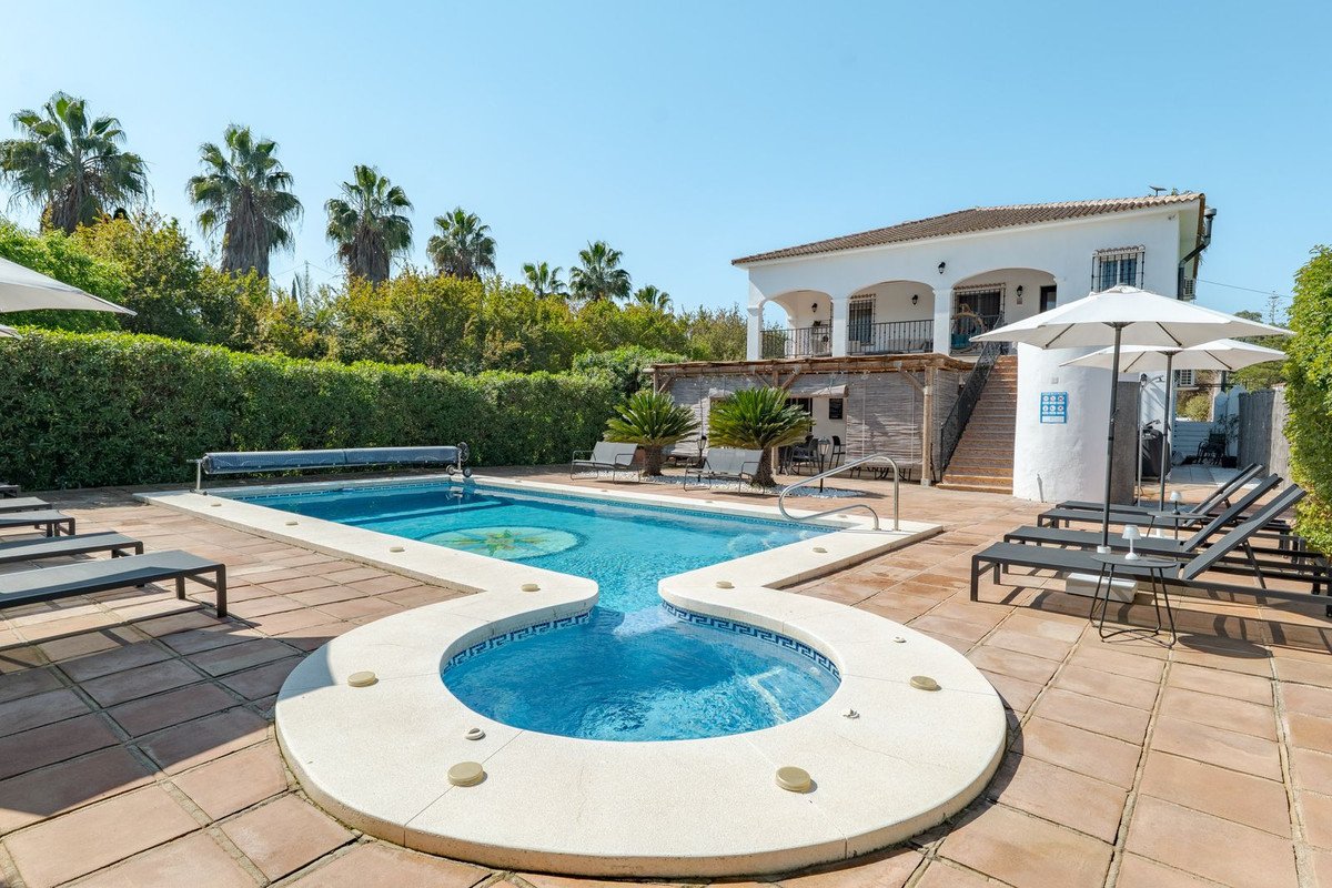 7 Bed Detached Villa in Alhaurín el Grande