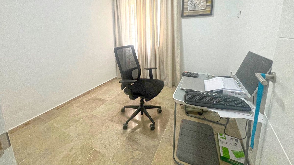 3 Bed Middle Floor Apartment in Marbella