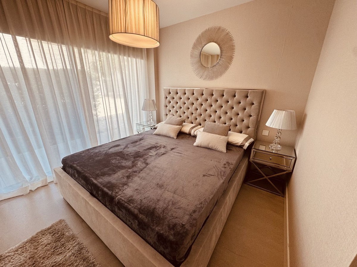 2 Bed Ground Floor Apartment in Estepona