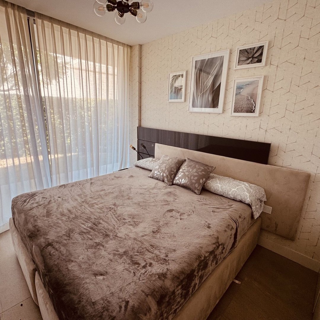 2 Bed Ground Floor Apartment in Estepona