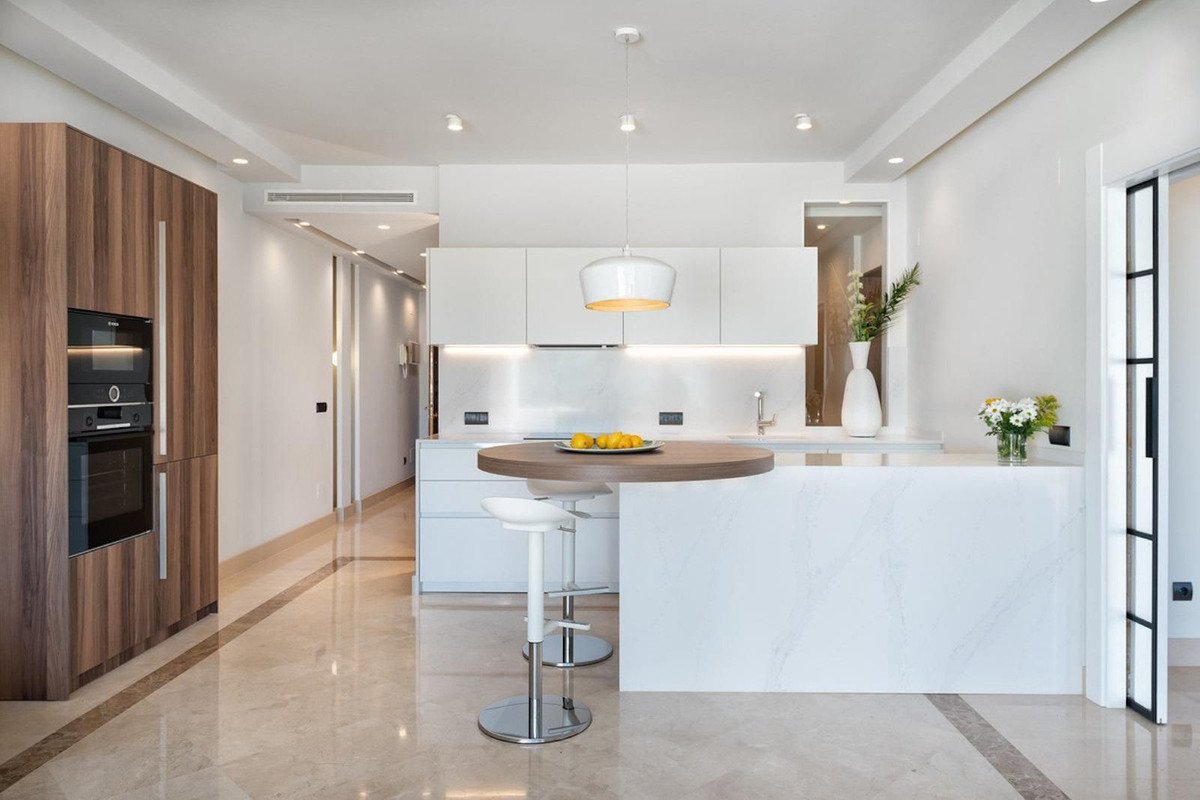 2 Bed Ground Floor Apartment in Marbella