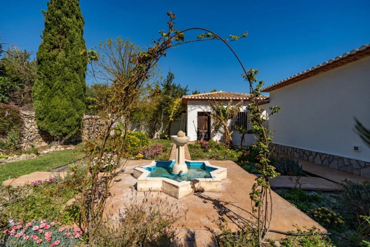 4 Bed Detached Villa in La Sella Golf