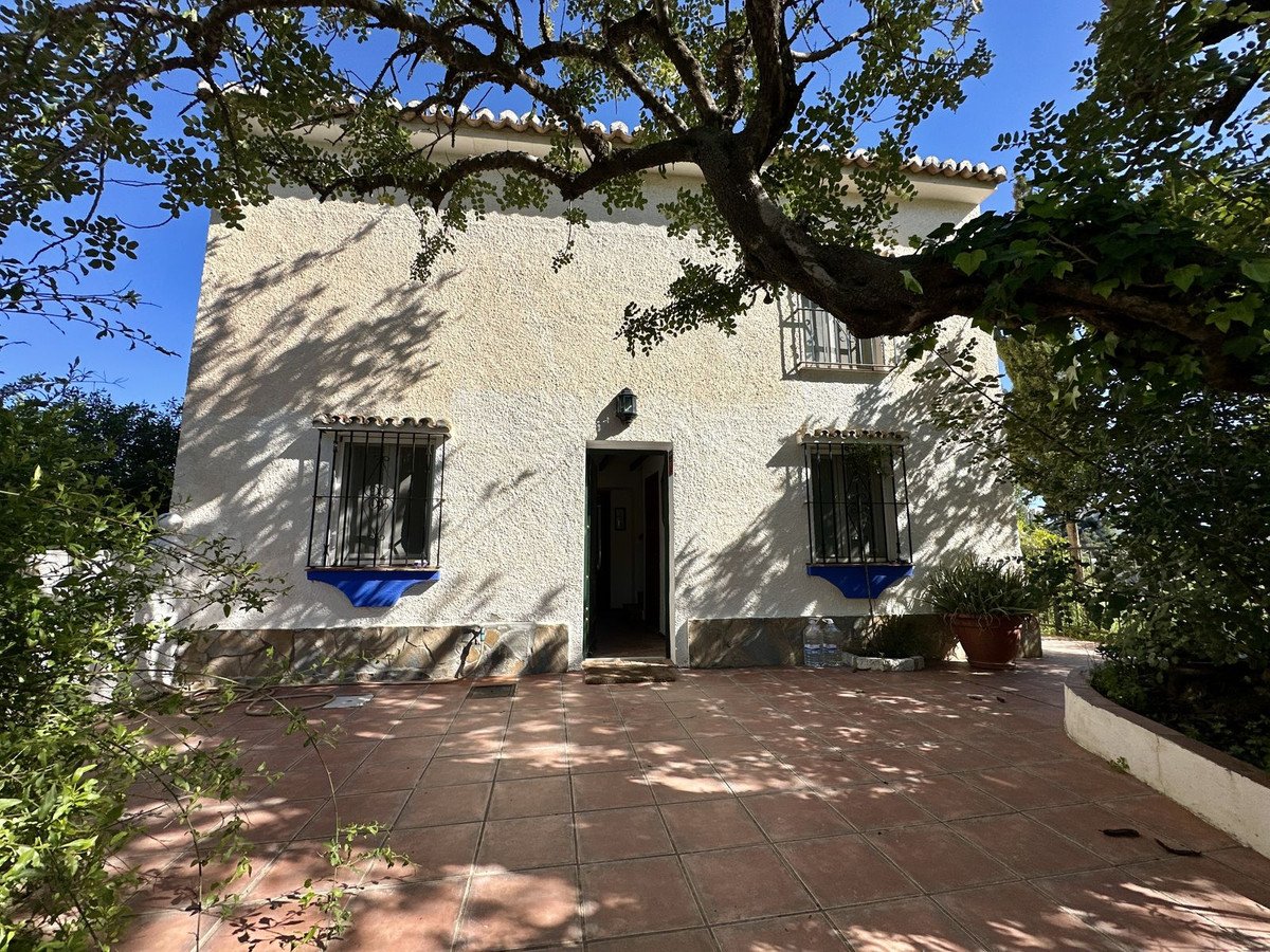 3 Bed Detached Villa in Benalmadena