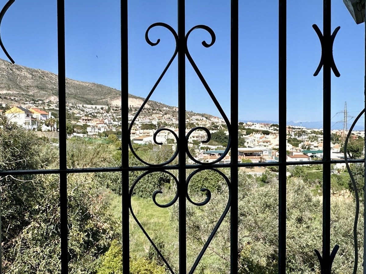 3 Bed Detached Villa in Benalmadena