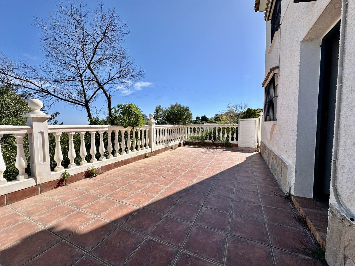 3 Bed Detached Villa in Benalmadena