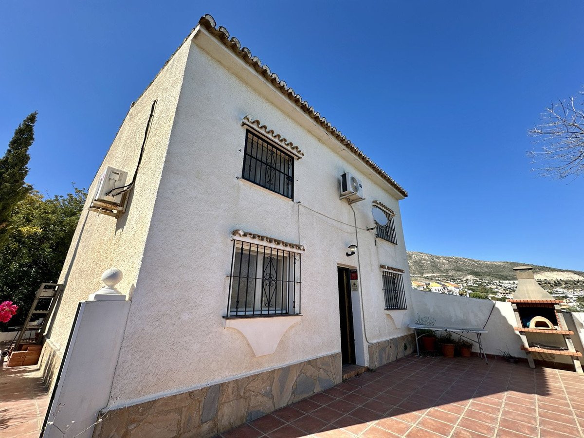 3 Bed Detached Villa in Benalmadena