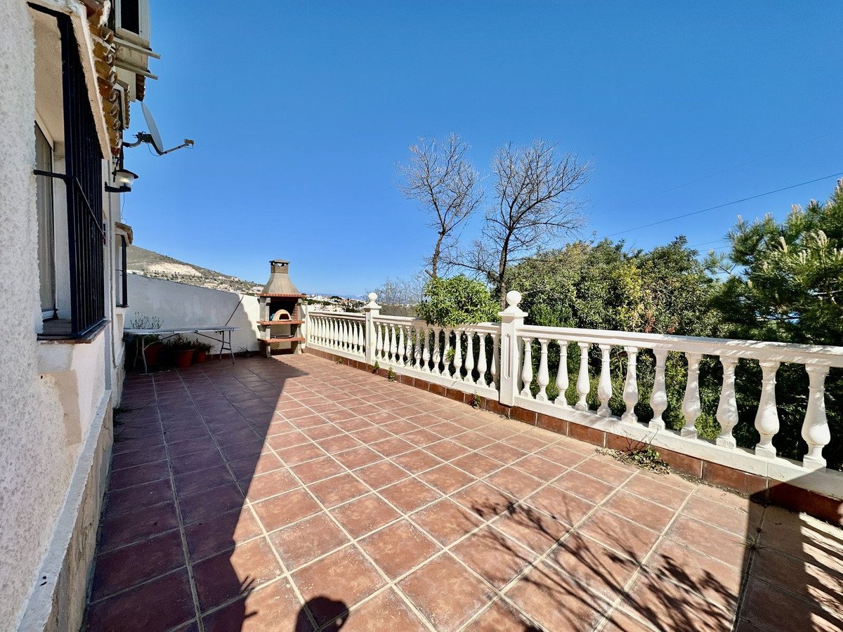 3 Bed Detached Villa in Benalmadena