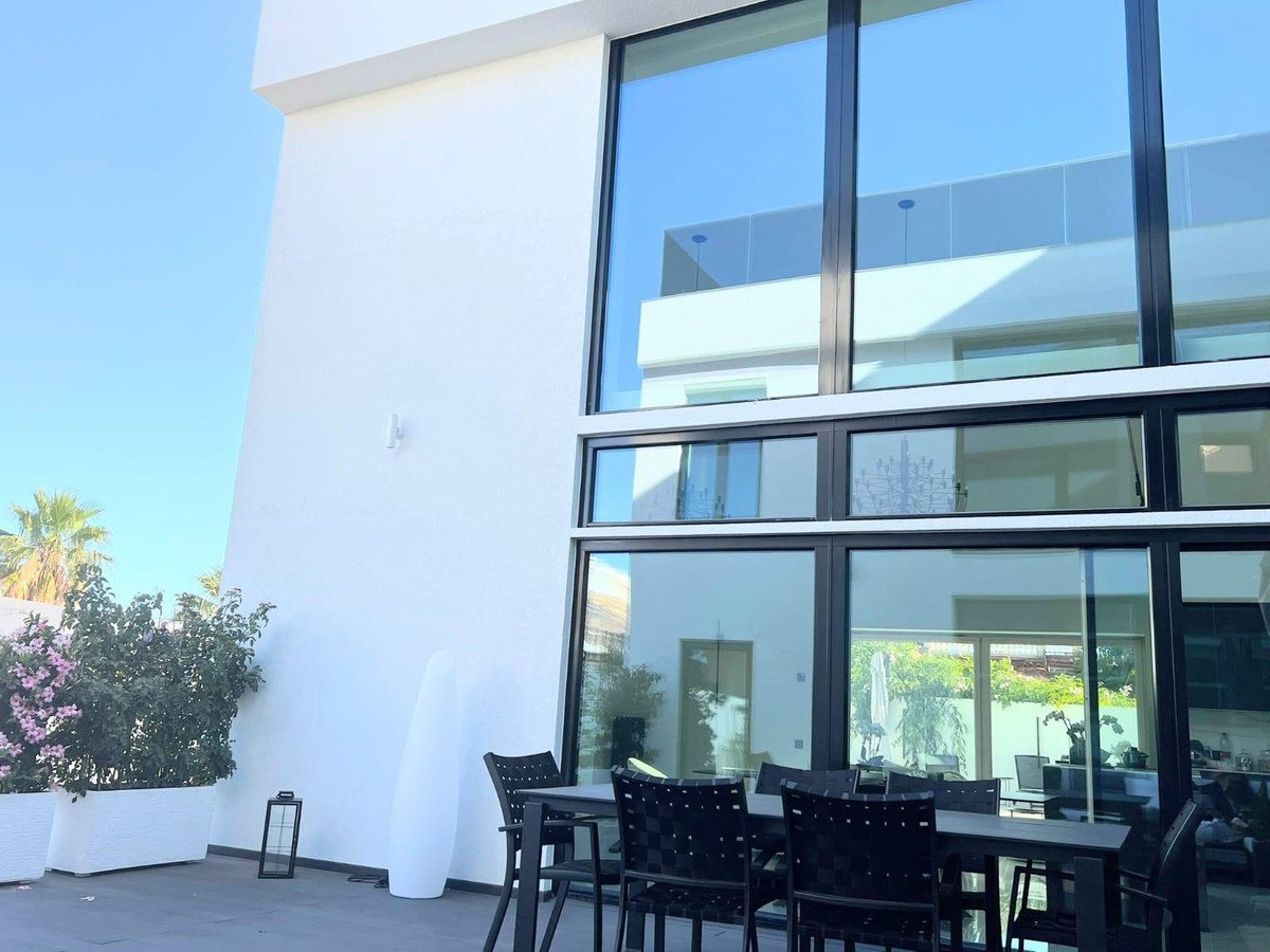 5 Bed Detached Villa in Benalmadena Costa