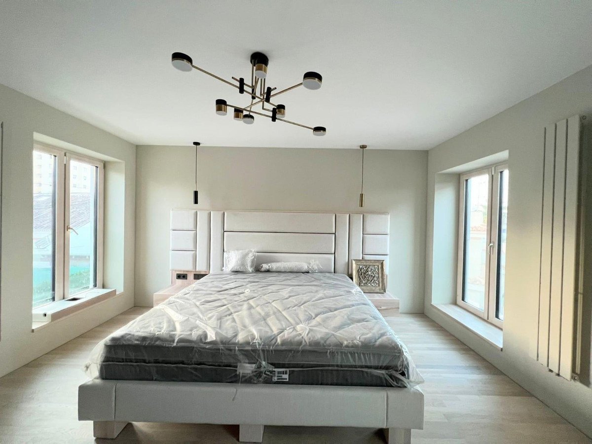 5 Bed Detached Villa in Benalmadena Costa